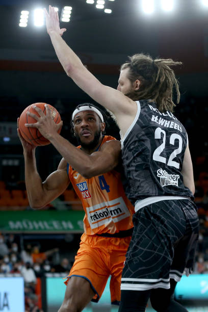 而科梅萨纳 而科梅萨纳