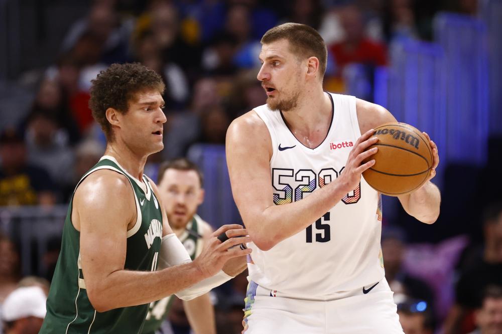 足以确保冠 足以确保冠