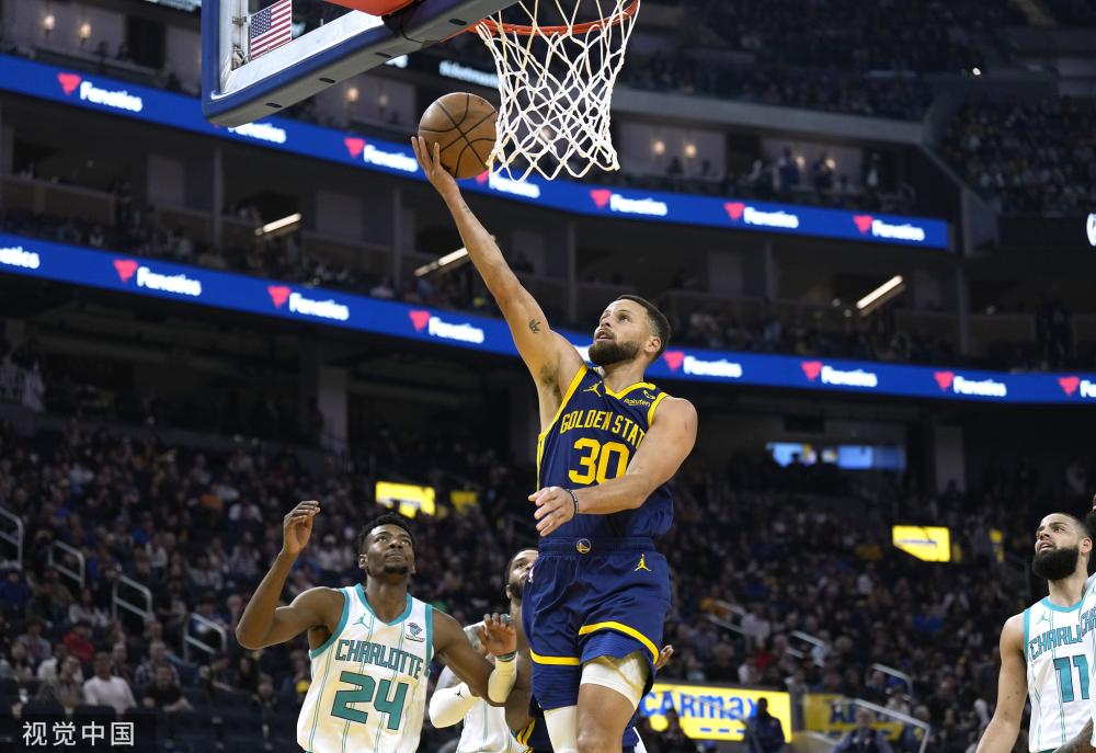 身体对抗强 身体对抗强